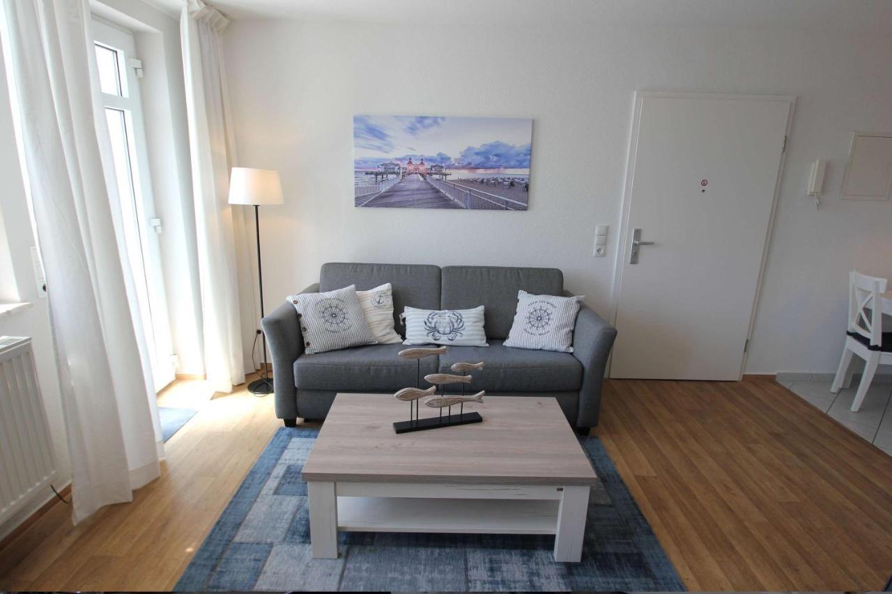גוהרן Ferienwohnung Mit Schwimmbadnutzung In Sellin - Haus Strandeck Fewo 14 מראה חיצוני תמונה