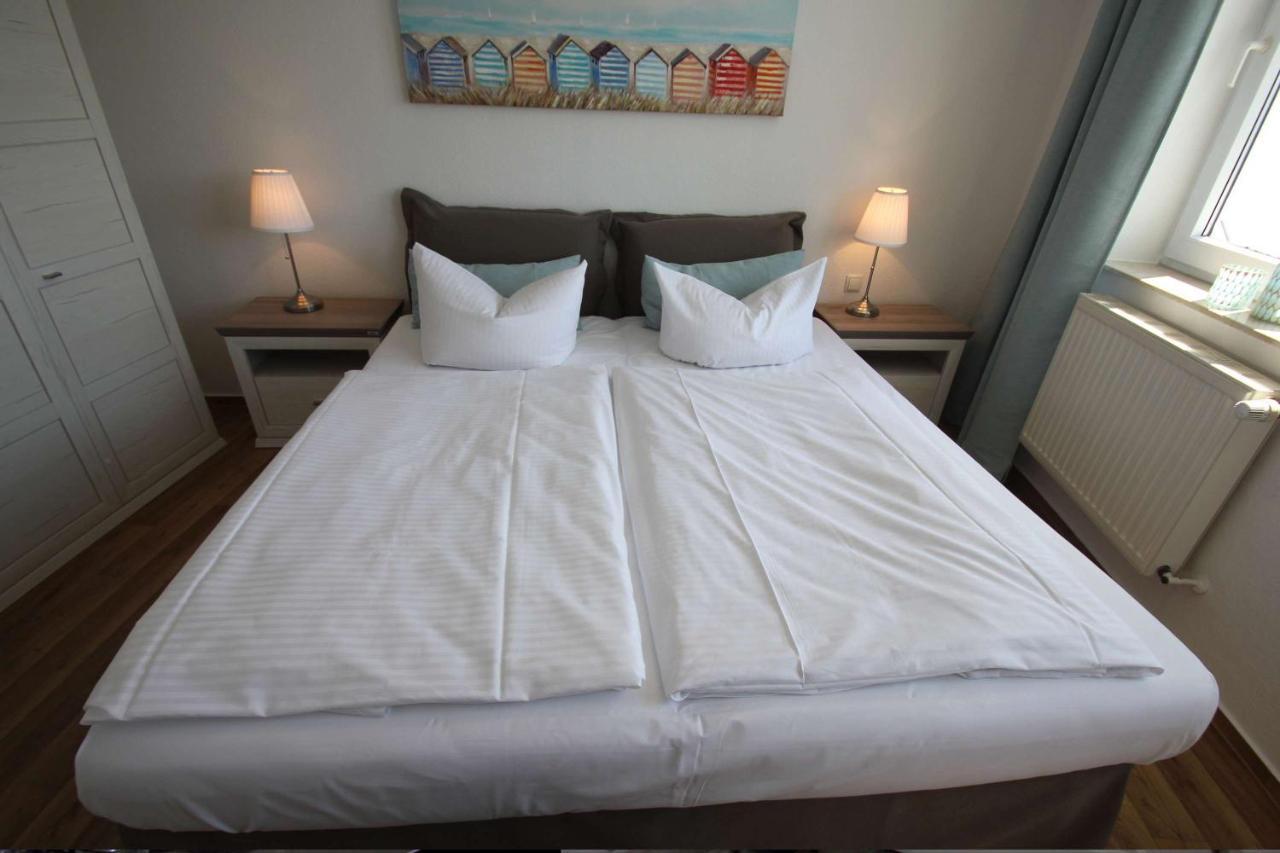 גוהרן Ferienwohnung Mit Schwimmbadnutzung In Sellin - Haus Strandeck Fewo 14 מראה חיצוני תמונה