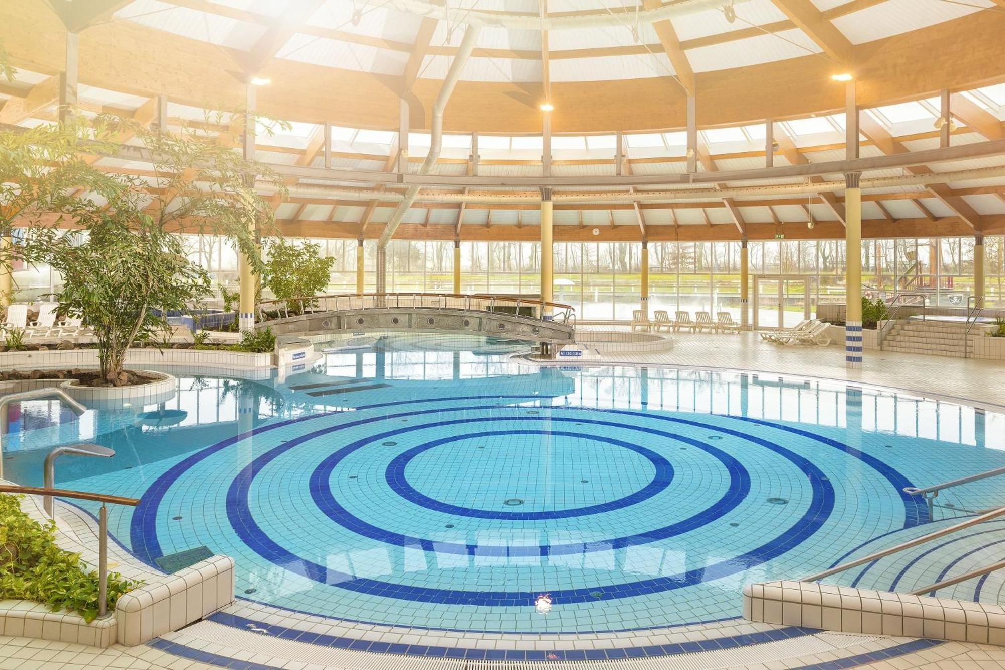 גוהרן Ferienwohnung Mit Schwimmbadnutzung In Sellin - Haus Strandeck Fewo 14 מראה חיצוני תמונה